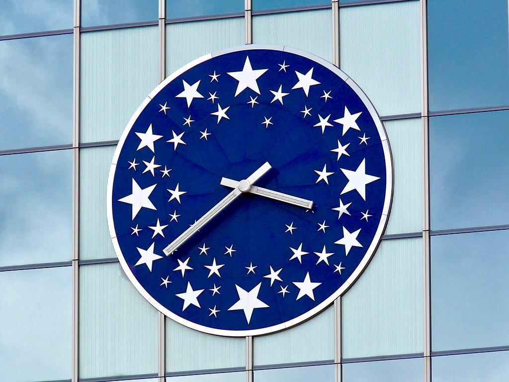 Blue clock face with white stars instead of numbers